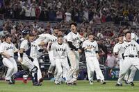 大谷がエンゼルス入団会見、背番号「17」ユニもお披露目「一員