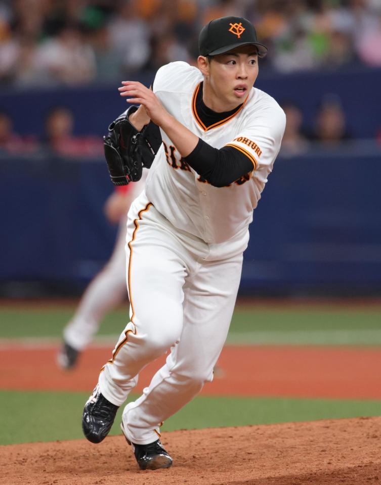 　３回、岩田の一ゴロでベースカバーに走る森田（撮影・坂部計介）