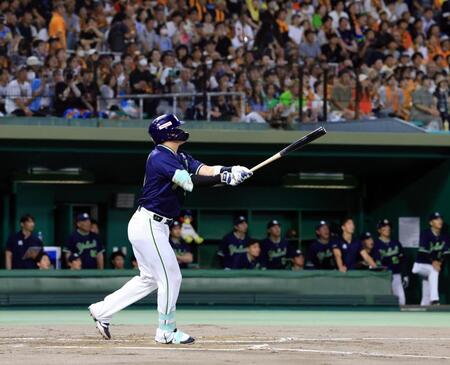 ヤクルト・村上が衝撃の満塁弾！球場どよめく１試合２発でリーグ単独３位に浮上　ここ６戦７本塁打　復帰後３３戦１７本塁打と驚異のハイペース