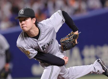 力投する先発の山崎