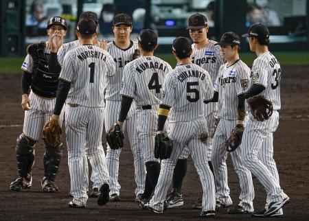 阪神がマジック「３」　ソフトはＭ１８が初点灯