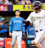 ５回、追加点を許し、呆然となる北山（撮影・山口登）