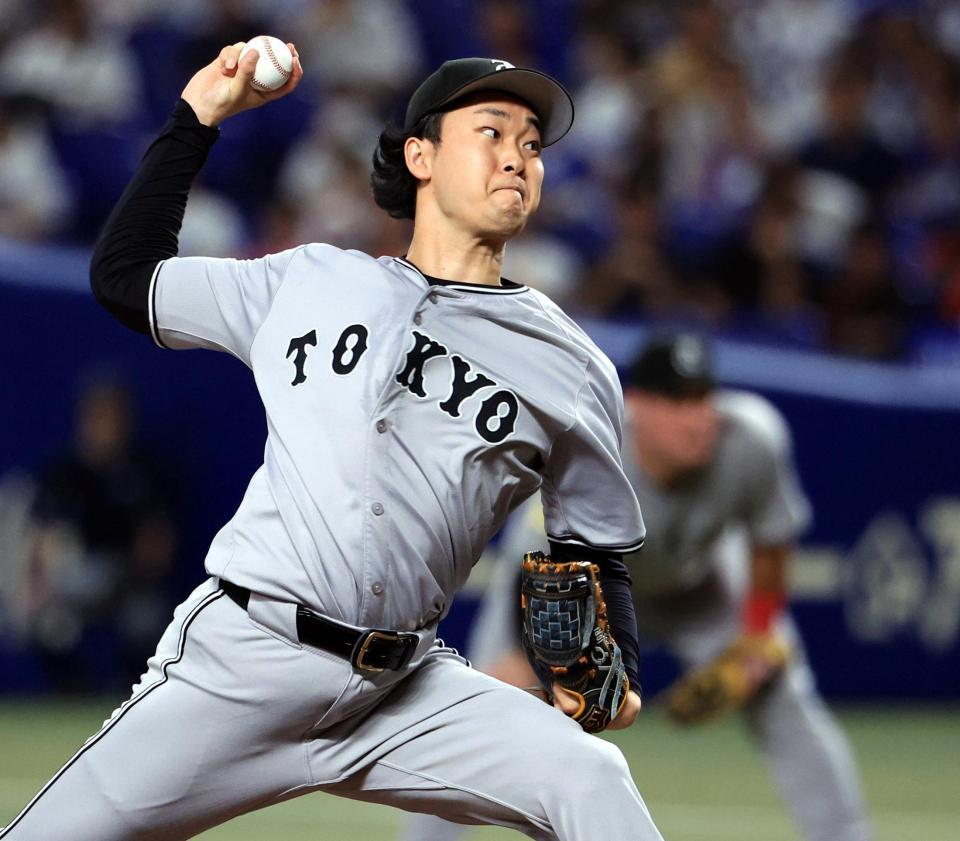 　力投する先発の山崎