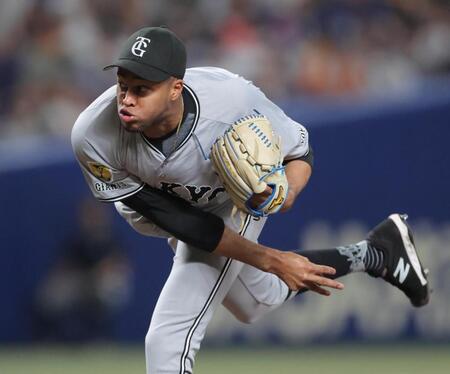 　９回に登板したマルティネス