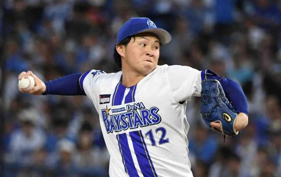 　ヤクルト打線に立ち向かう竹田（撮影・佐藤厚）