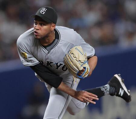 　９回に登板したマルティネス