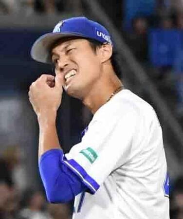 　２回、オスナに先制ソロを打たれ、悔しがる藤浪（撮影・佐藤厚）