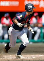 　３回、奥村凌が適時打を放つ