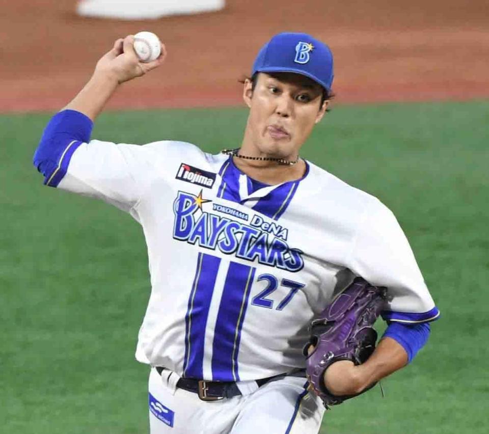 　ヤクルト打線に立ち向かう藤浪（撮影・佐藤厚）