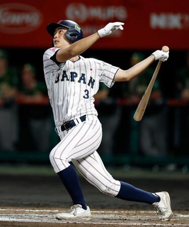 Ｕ１８日本４連勝で２次Ｌ進出　今岡チーム１号２ラン　記念球は「親に渡したい」