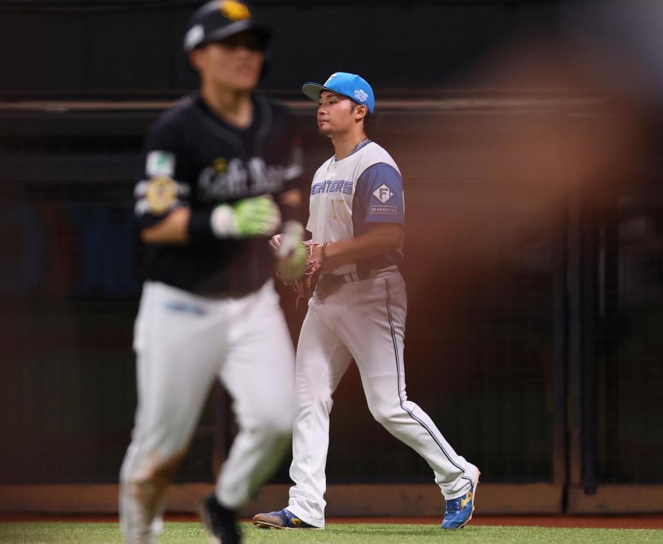 　２回、笹川に適時打を許した伊藤（撮影・中島達哉）