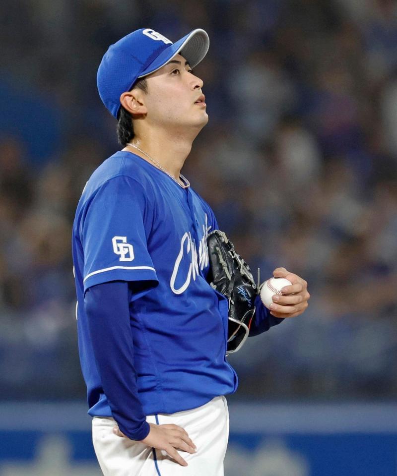 　６回、ヤクルトに逆転を許した吉田