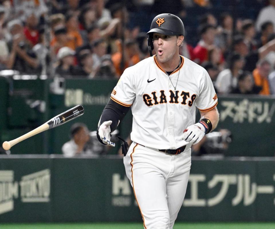 　１回、キャベッジが右中間にソロを放つ