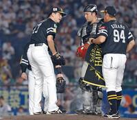 　２回、ロッテに追加点を許した大関（左）