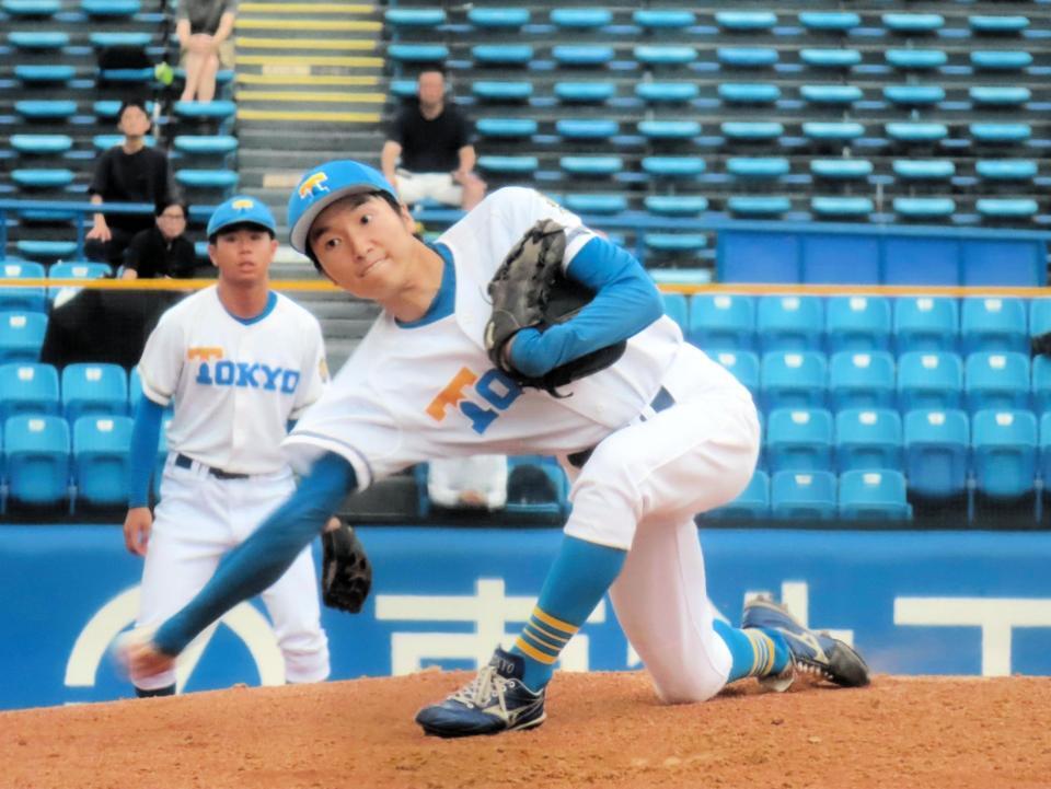 　早大との秋季リーグ開幕戦で先発した東大・渡辺向輝