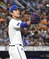 　２回、リチャードに同点打を打たれ、悔しがる藤浪（撮影・佐藤厚）