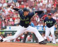 　先発した青柳（撮影・市尻達拡）