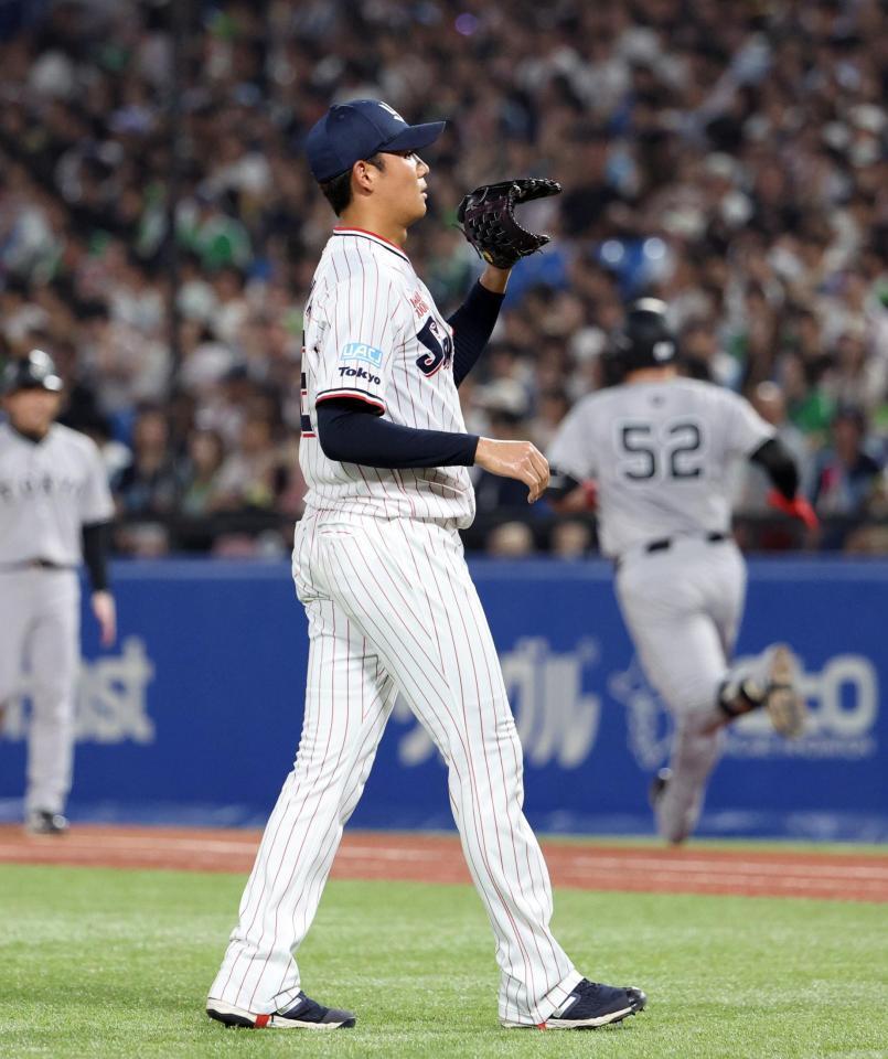 　２回、リチャードに同点２ランを浴びた奥川