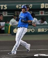 　１回、好機に併殺打に倒れるビシエド（撮影　・飯室逸平）