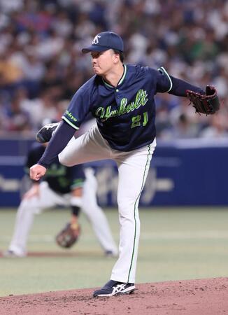 　中日打線を相手に力投する吉村（撮影・立川洋一郎）