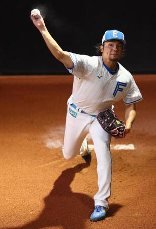 大逆転Ｖへ日本ハムの戦略は－２２日ロッテ戦で伊藤を中４日で投入「打てる手は打つ」加藤投手コーチが狙い明かす