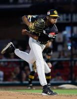 　楽天戦に先発し７回１失点で１２勝目を挙げたモイネロ