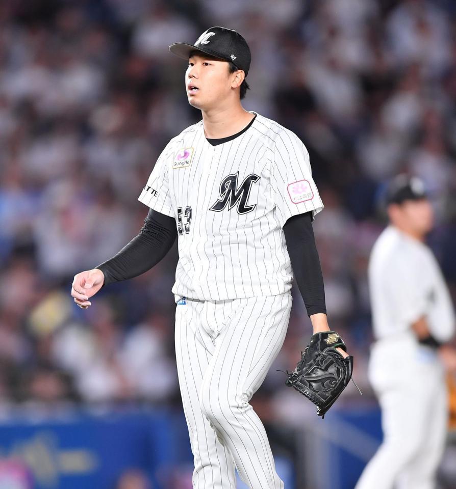 　７回、滝沢に中前打を打たれ完全試合達成の夢敗れた木村（撮影・開出牧）