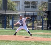 　ライブＢＰに登板するバウアー