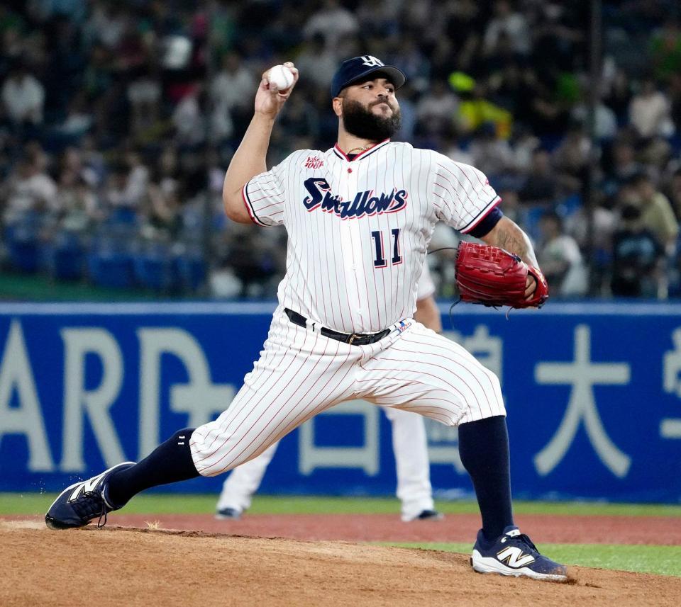 　広島戦に先発したヤクルトのアビラ