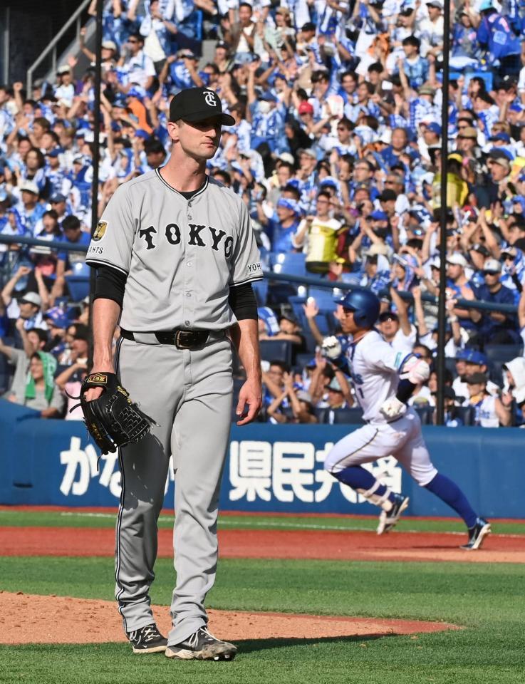 　２回、桑原に２点本塁打を打たれたグリフィン（撮影・持木克友）