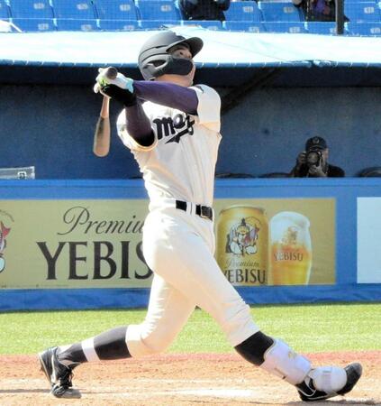 明大・小島大河 今秋1号「流れに乗って打てた1本」リーグ戦通算50打点 阪神・竹内球団副本部長などスカウト陣も視察