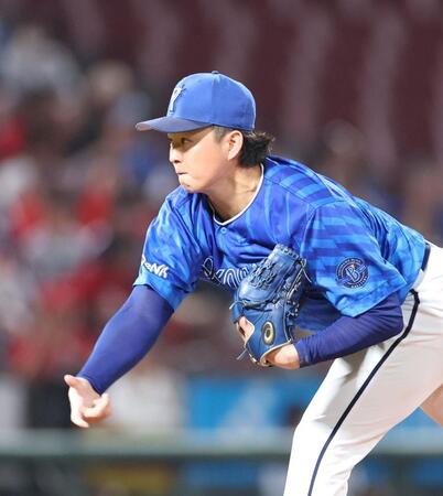 　先発し、力投する竹田（撮影・市尻達拡）