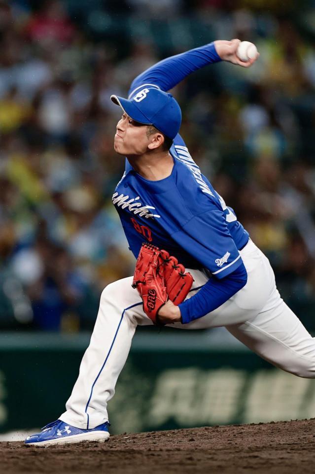 　９回に登板した松山。リーグ記録に並ぶ46セーブ目を挙げた