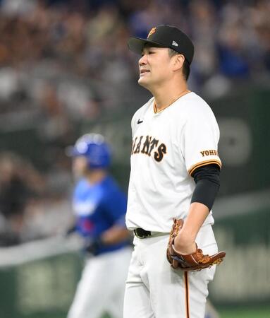 　３回、細川に２ランを浴び、唇をかむ田中将（撮影・伊藤笙子）