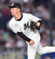 　引退試合の先発マウンドで懸命に腕を振る美馬（撮影・開出牧）