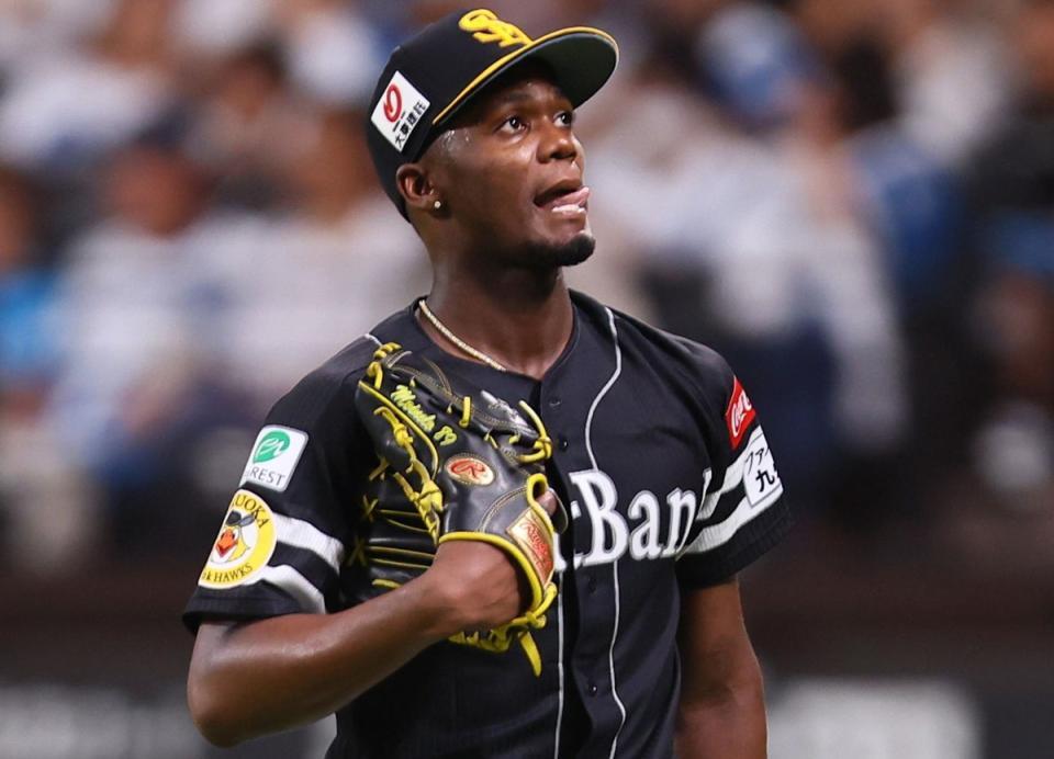 　ソフトバンク・リバン・モイネロ