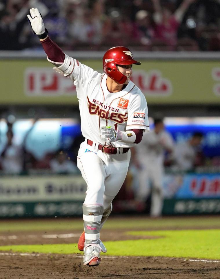 　９回、サヨナラ打を放った宗山