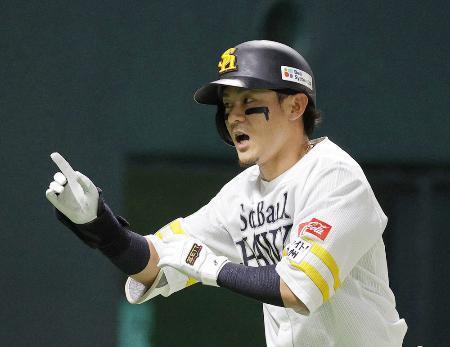 牧原大が首位打者、育成出身で初　ソフトバンク、プロ１５年目