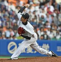 　現役時代の伊藤義弘氏＝２０１０年