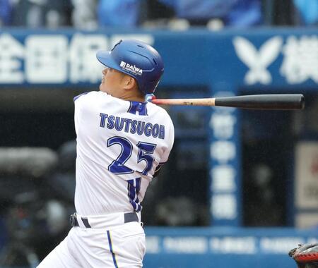 【写真】大一番で先制被弾の山崎伊織　背中から悔しさが伝わってくる