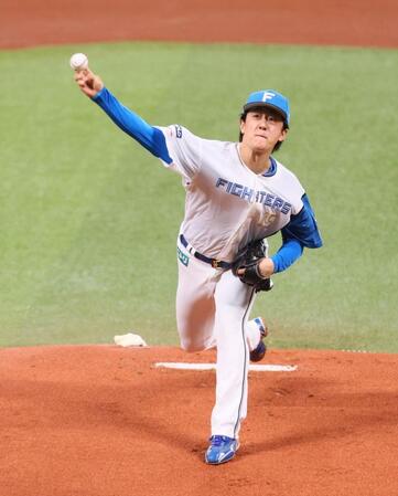 　１回、力投する北山（撮影・中島達哉）