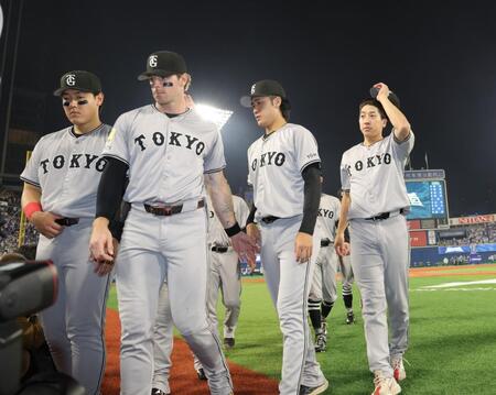 まさかの逆転負けに巨人ファン嘆く「初回５点取って負けるか？」「もうＤｅＮＡとのＣＳは嫌だ」「戸郷は来年も心配」