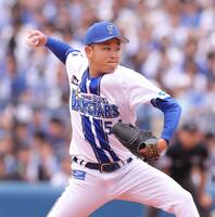 　２回に登板し力投する石田裕（撮影・西岡正）