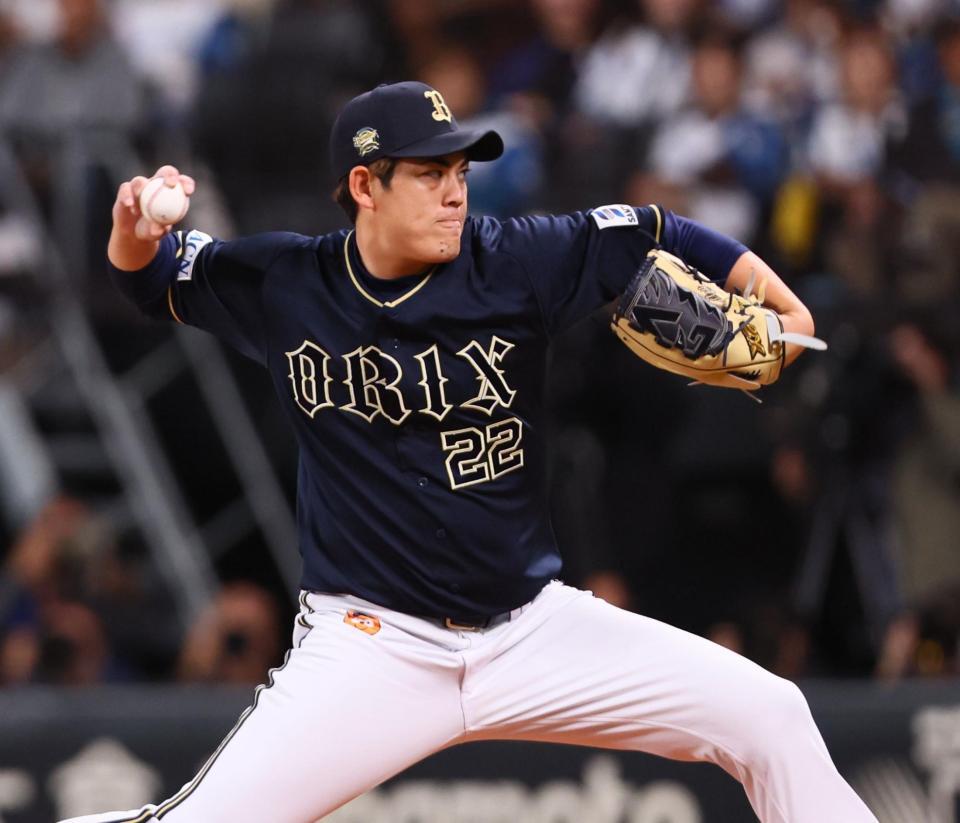 　４回から登板した九里（撮影・中島達哉）