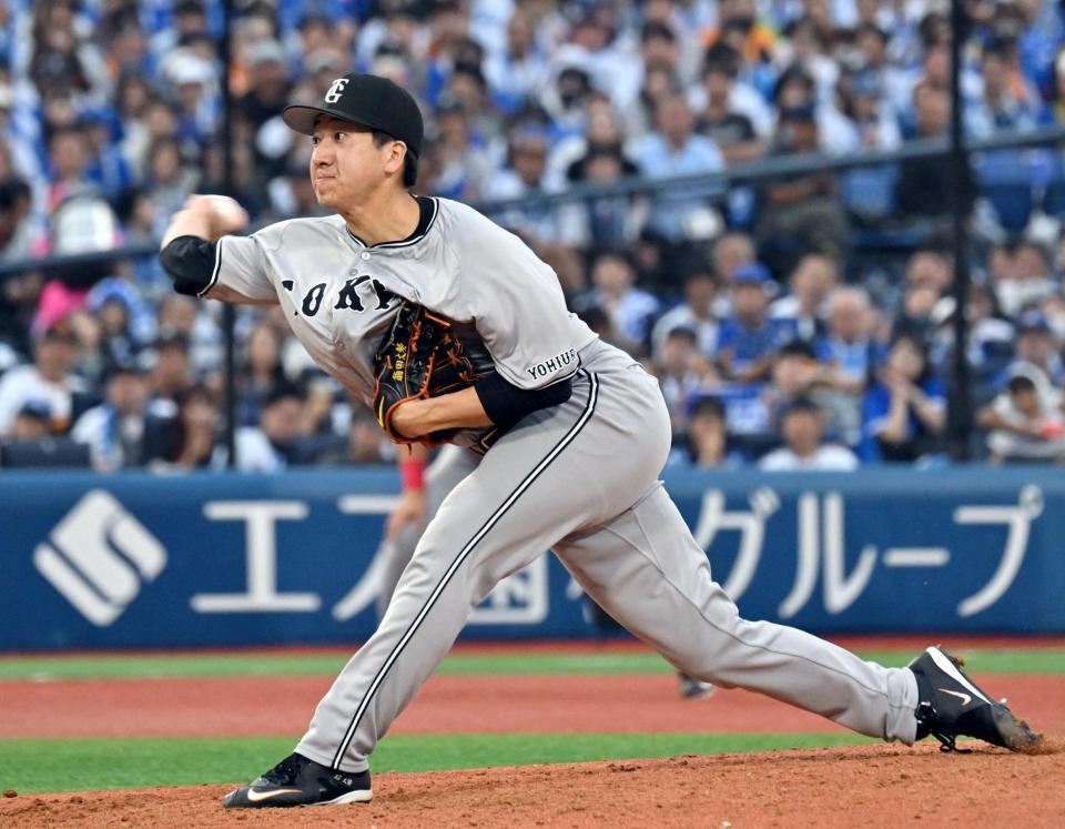 　７回裏途中に登板した大勢