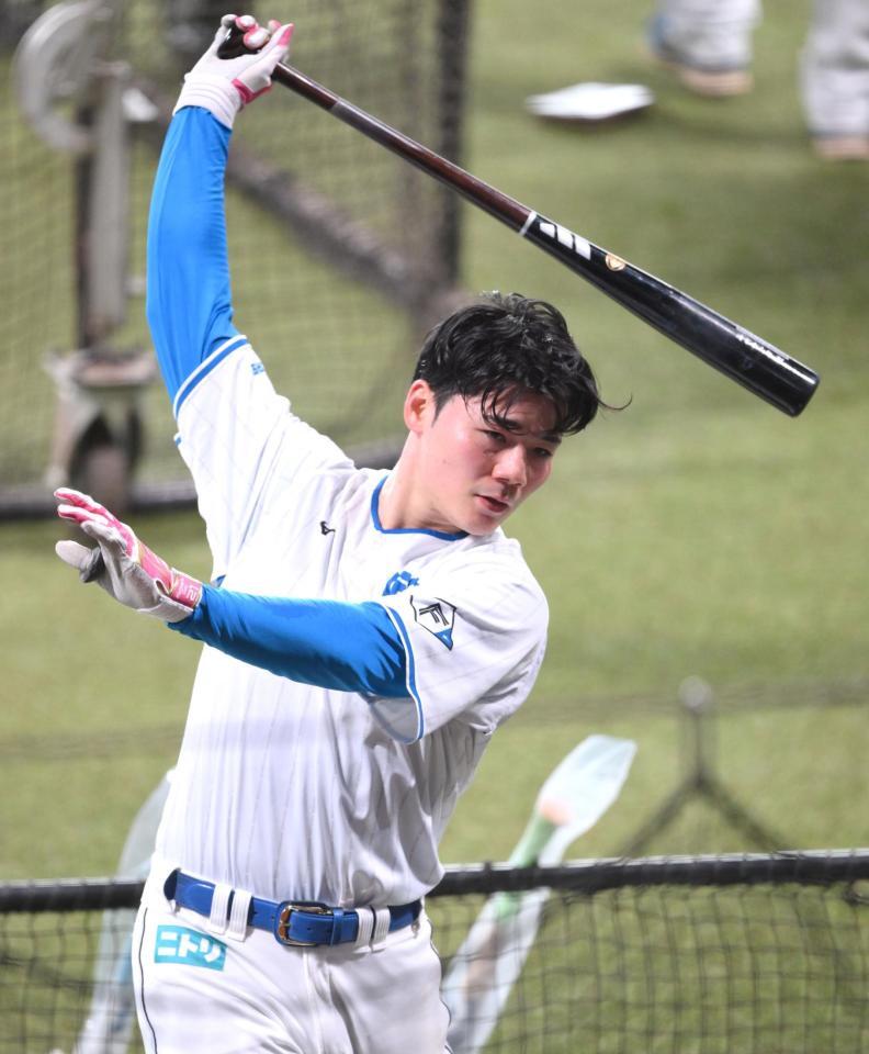 　打撃練習を行う清宮幸（撮影・伊藤笙子）