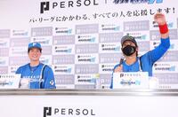 　ＣＳファイナル前日会見で意気込みを語る新庄監督（左は松本剛）＝撮影・中島達哉