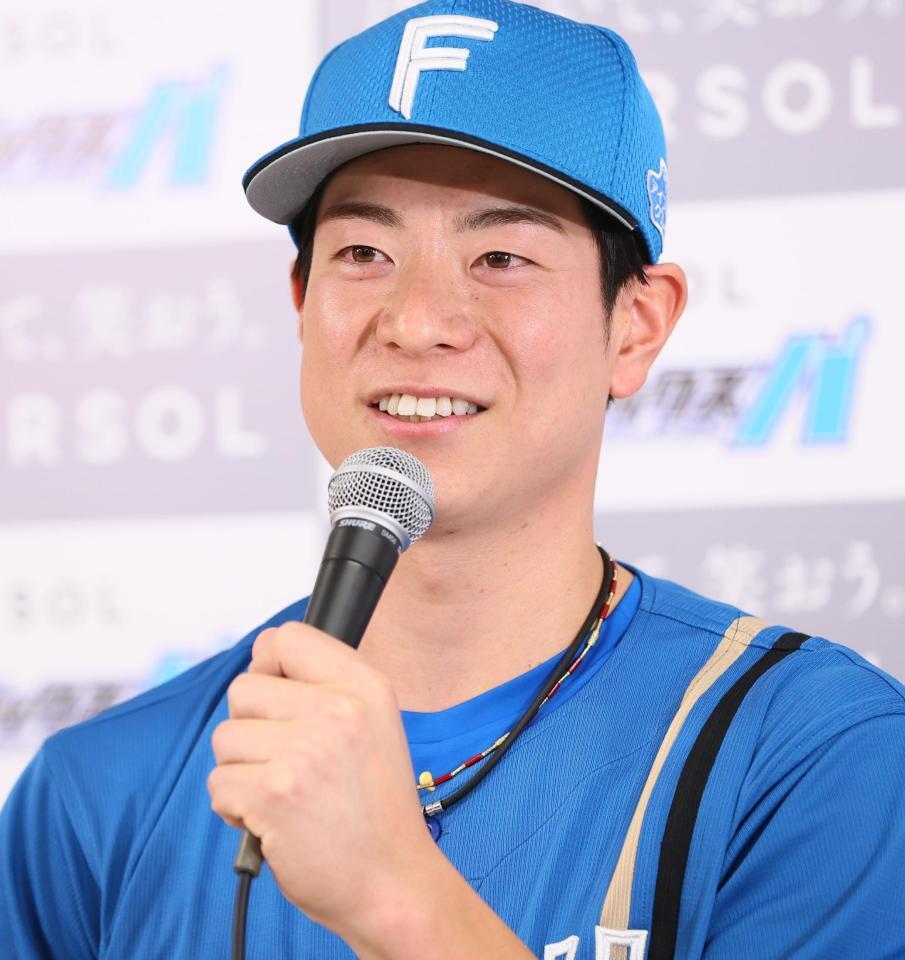 　ＣＳ前日会見で意気込みを語る松本剛（撮影・中島達哉）