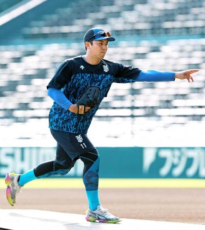 ＤｅＮＡ・東　虎斬り先陣「どんどん攻める」完全アウェーでも関係なし　１５日第１戦先発