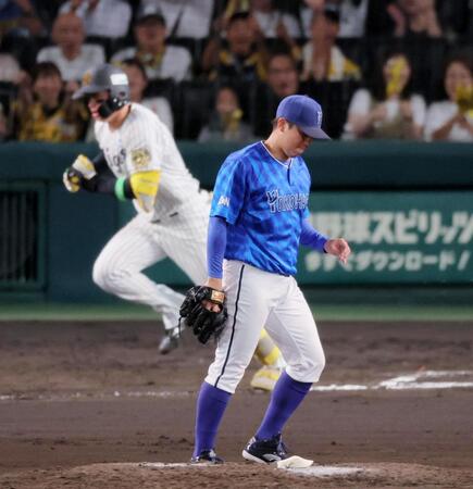 　６回、森下に先制打を許す東